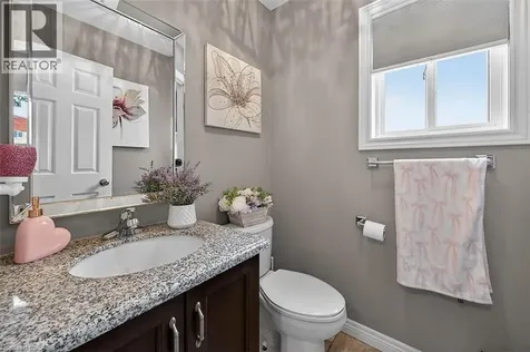 71 Jessica Street Hamilton ON L8W 4A3