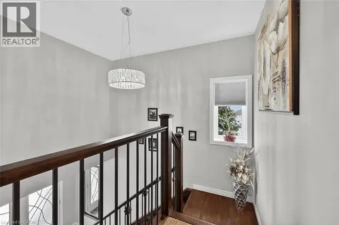71 Jessica Street Hamilton ON L8W 4A3