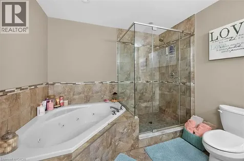 71 Jessica Street Hamilton ON L8W 4A3