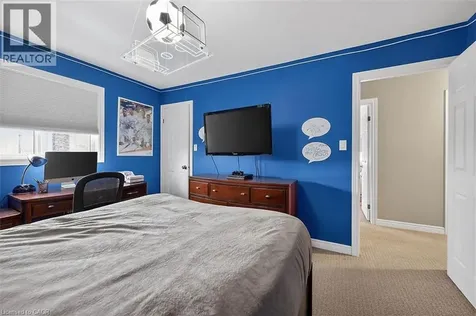 71 Jessica Street Hamilton ON L8W 4A3