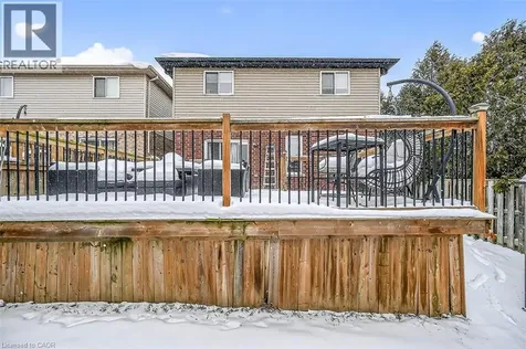 71 Jessica Street Hamilton ON L8W 4A3