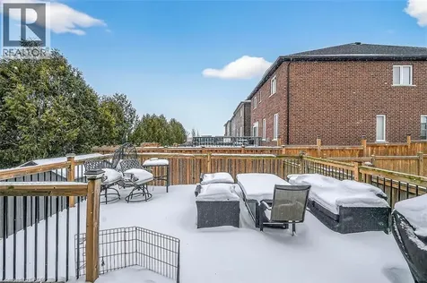71 Jessica Street Hamilton ON L8W 4A3