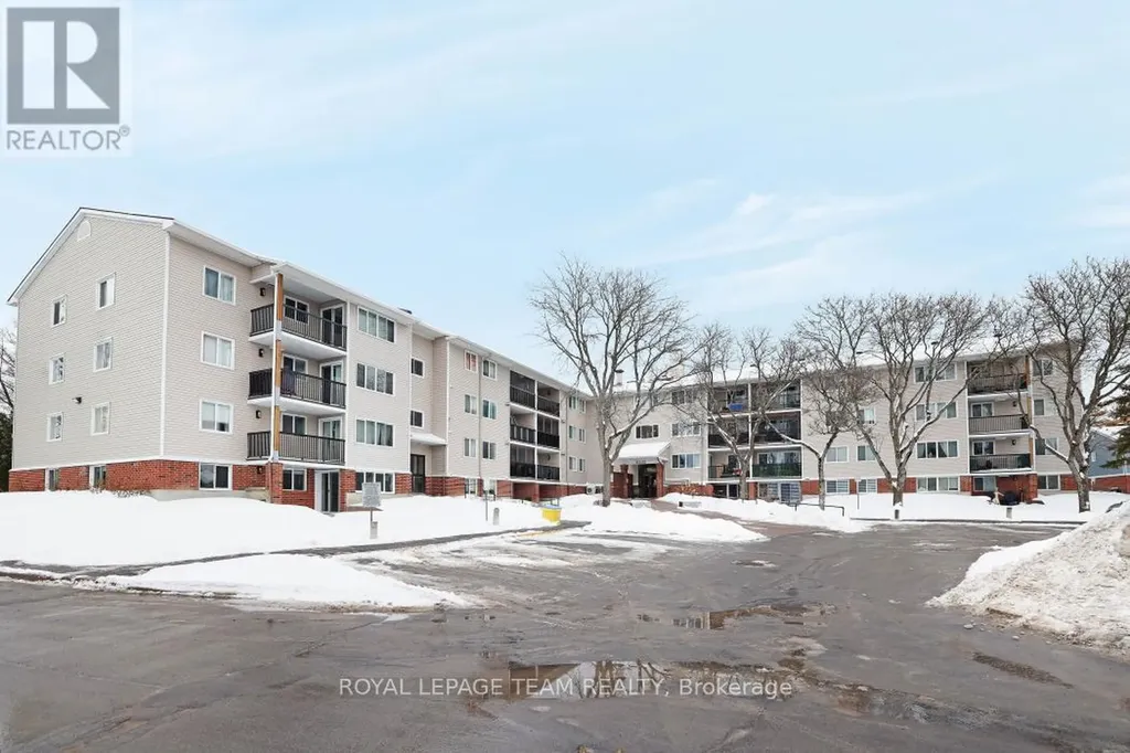 6532 Bilberry Drive Ottawa ON K1C 4N9