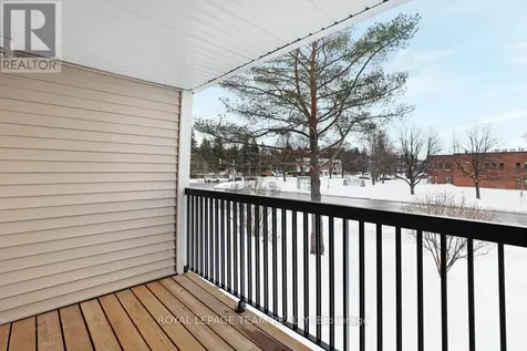 6532 Bilberry Drive Ottawa ON K1C 4N9