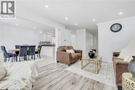 81 Kendrick Court Ancaster ON L9G 5A5