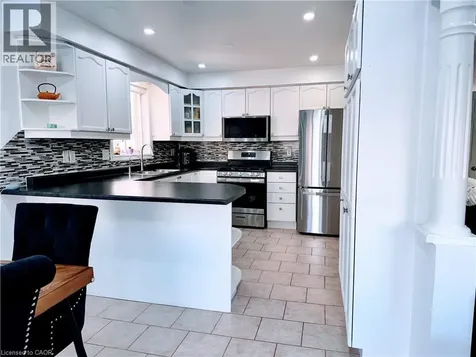 81 Kendrick Court Ancaster ON L9G 5A5