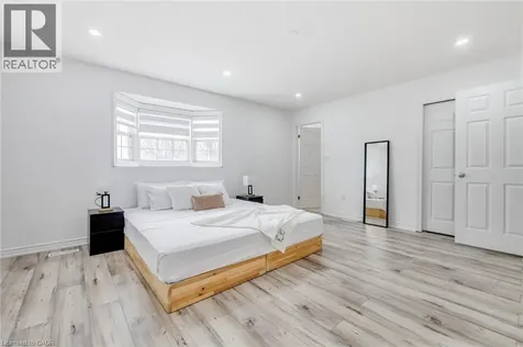 81 Kendrick Court Ancaster ON L9G 5A5