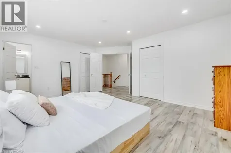 81 Kendrick Court Ancaster ON L9G 5A5