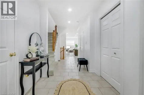 81 Kendrick Court Ancaster ON L9G 5A5