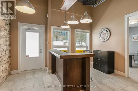 2285 St Laurent Boulevard Ottawa ON K1G 4Z7