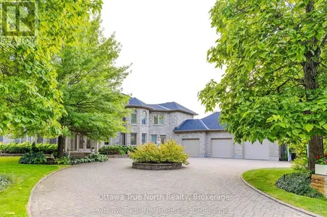 5884 Earlscourt Crescent Ottawa ON K4M 1K2