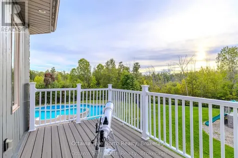 5884 Earlscourt Crescent Ottawa ON K4M 1K2