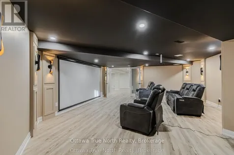 5884 Earlscourt Crescent Ottawa ON K4M 1K2