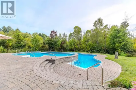 5884 Earlscourt Crescent Ottawa ON K4M 1K2