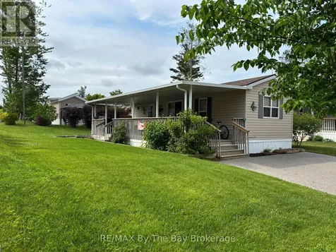 17 Chippewa Trail Wasaga Beach ON L9Z 1X7