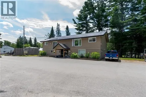 85 Hutchinson Beach Road Huntsville ON P1H 1N4