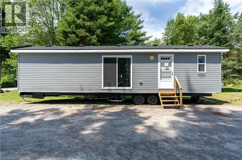 85 Hutchinson Beach Road Huntsville ON P1H 1N4