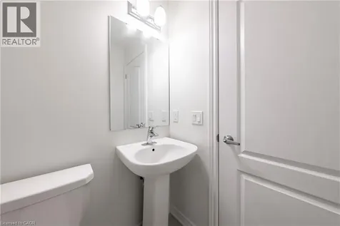 391 Athabasca Common Oakville ON L6H 0R5