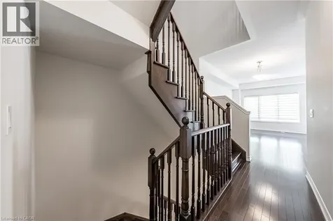 391 Athabasca Common Oakville ON L6H 0R5