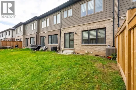 391 Athabasca Common Oakville ON L6H 0R5