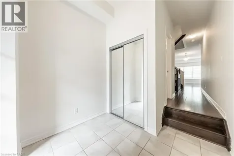391 Athabasca Common Oakville ON L6H 0R5