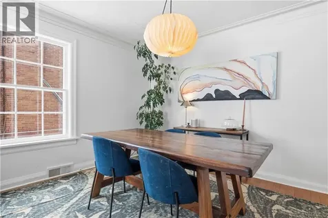 115 Roslin Avenue South Waterloo ON N2L 2H3
