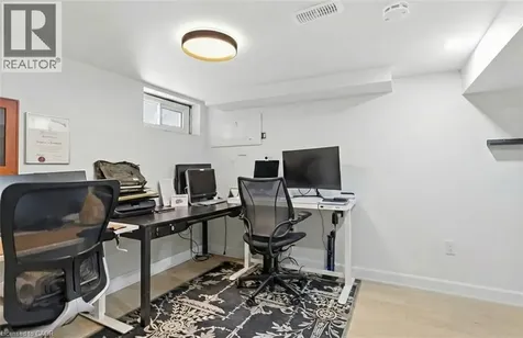 115 Roslin Avenue South Waterloo ON N2L 2H3