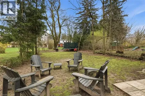 115 Roslin Avenue South Waterloo ON N2L 2H3