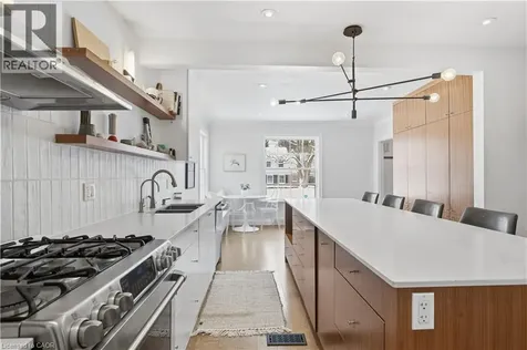 115 Roslin Avenue South Waterloo ON N2L 2H3