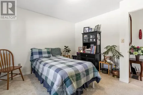 24 Bernard Crescent Augusta ON K0E 1P0
