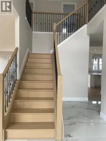 7350 Garnet Crescent Amherstburg ON N0R 1J0