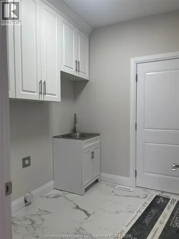 7350 Garnet Crescent Amherstburg ON N0R 1J0