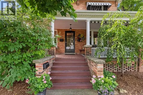 52 Cross Street Chatham ON N7M 1K7