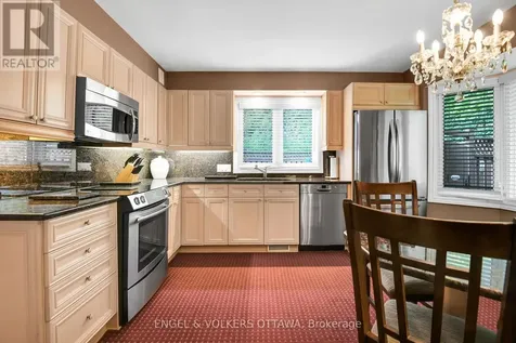 65 Whitemarl Drive Ottawa ON K1L 8J9