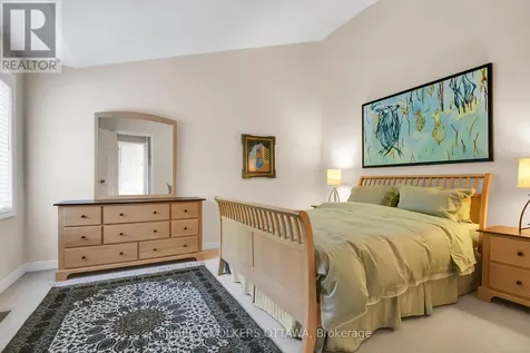 65 Whitemarl Drive Ottawa ON K1L 8J9
