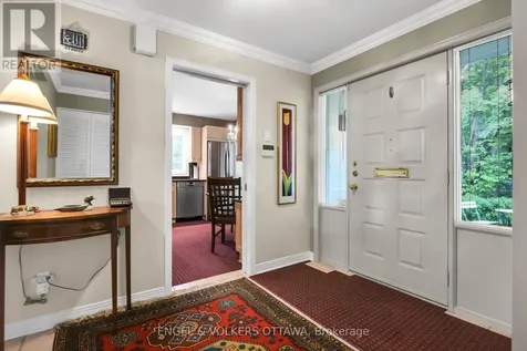 65 Whitemarl Drive Ottawa ON K1L 8J9