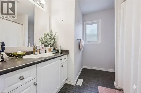 931 Glasgow Street Kitchener ON N2N 0B5
