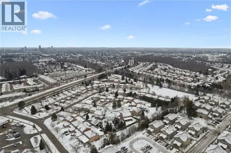 931 Glasgow Street Kitchener ON N2N 0B5