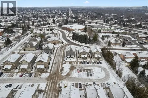 931 Glasgow Street Kitchener ON N2N 0B5