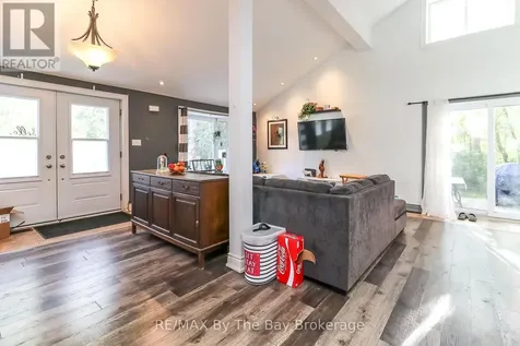 67 Constance Boulevard Wasaga Beach ON L9Z 2Y3