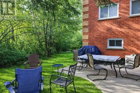 67 Constance Boulevard Wasaga Beach ON L9Z 2Y3