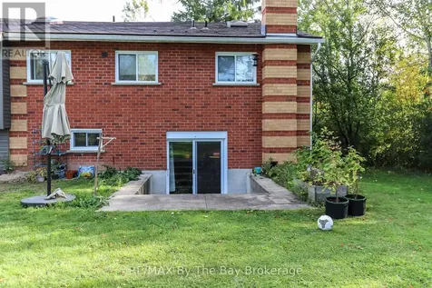 67 Constance Boulevard Wasaga Beach ON L9Z 2Y3