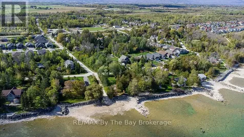 67 Constance Boulevard Wasaga Beach ON L9Z 2Y3