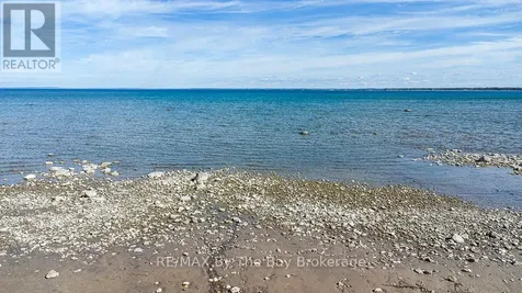 67 Constance Boulevard Wasaga Beach ON L9Z 2Y3
