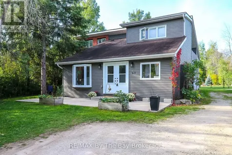 67 Constance Boulevard Wasaga Beach ON L9Z 2Y3