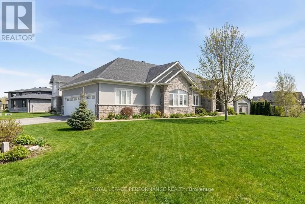 18132 Street Laurent Boulevard South Glengarry ON K6H 0G7