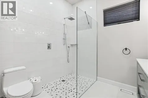 114 Reding Road Ancaster ON L9G 1M8