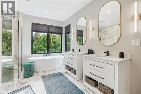 114 Reding Road Ancaster ON L9G 1M8