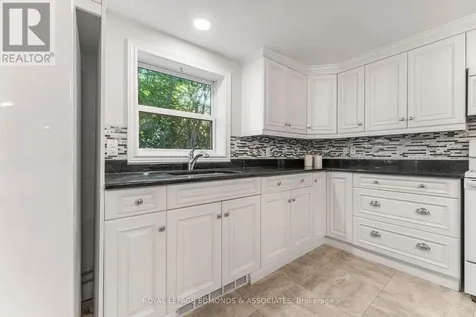 731 Francie Lane Laurentian Valley ON K8A 6W2