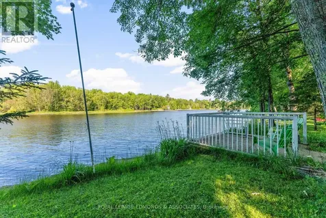 731 Francie Lane Laurentian Valley ON K8A 6W2